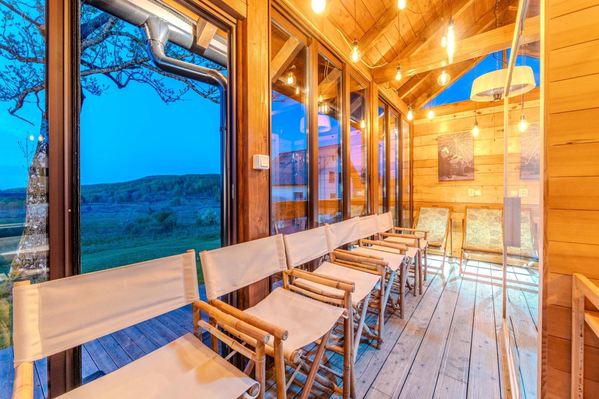 Отель Tesla'S Gastro House Plitvice Плитвицкие озёра Экстерьер фото